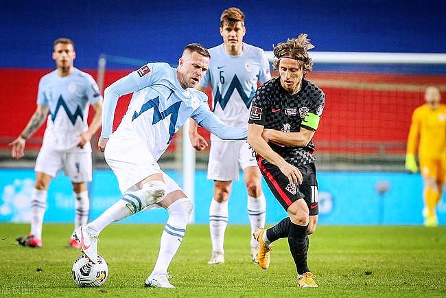 关于克罗地亚展现强大实力，挑战斯洛文尼亚队！的信息