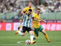 辛根球队签下外籍球员，试图提升战斗力的简单介绍