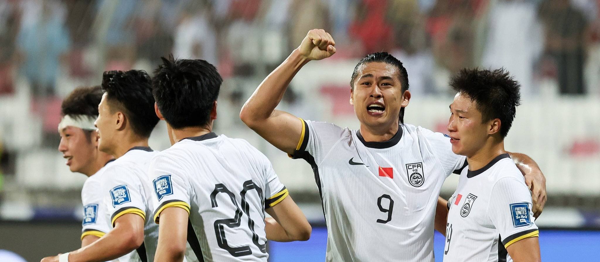 包含彻底倒戈！球员突然宣布离队，引发轰动的词条